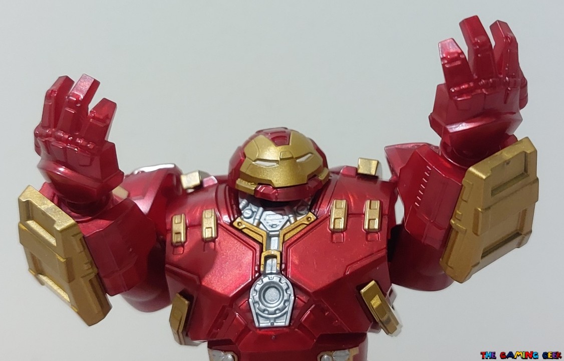Blokees Hulkbuster hands up
